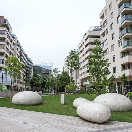Mega Sale - Book Now - Corvin Royal Apartments 부다페스트 외부 사진